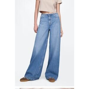Gap Women's Baggy Mid-Rise Jeans Washed Indigo Raw Edge Waist Size 34 18 NWT